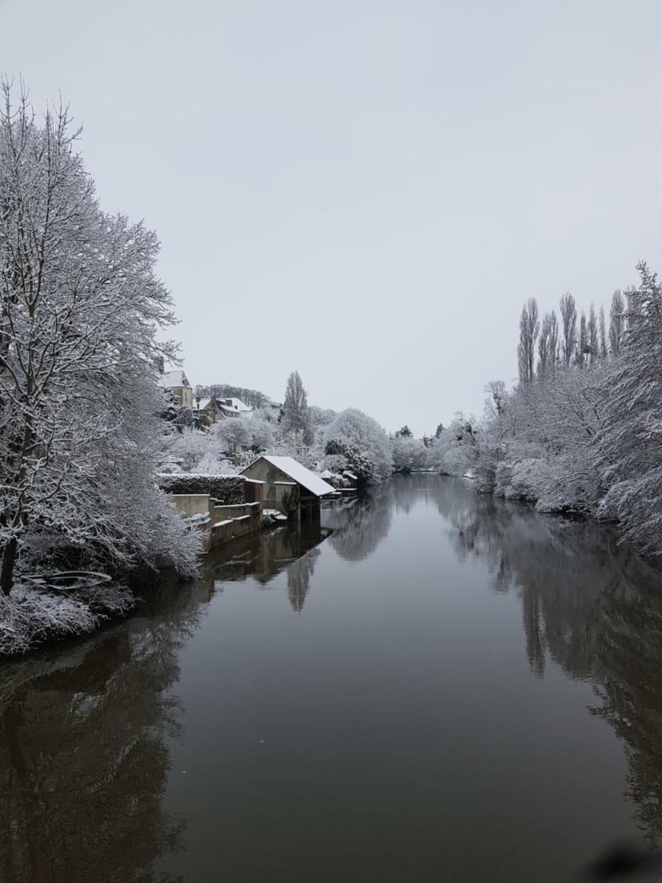 Le Cottage Belmontais, Maison Individuelle, Vue Panoramique Sur La Riviere ボーモン・シュル・サルト エクステリア 写真